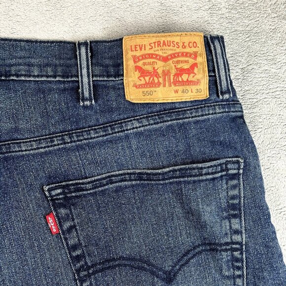 LEVIS 550 Relaxed Fit Mens Stretch Tapered Leg Medium Wash Casual Denim Jeans - Picture 5 of 9